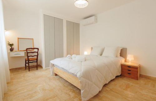 Langlade House | Maison des cigales