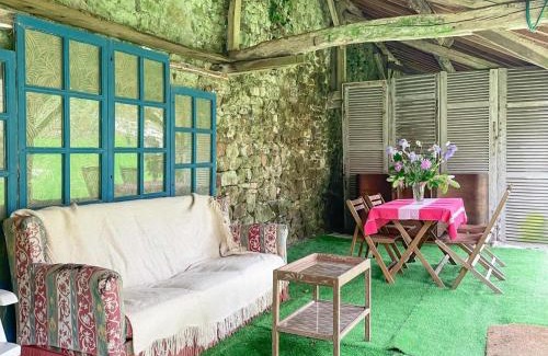Rabodanges House | Maison du Chapelain avec Cheminée, Jardin et Animaux Acceptés - FR-1-497-54