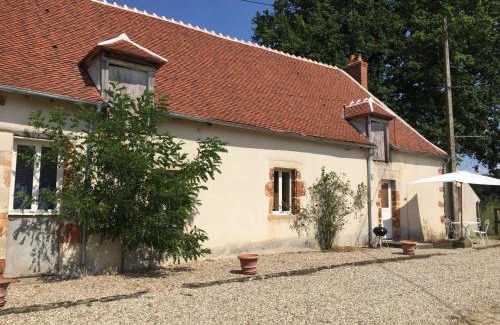 Epineuil-le-Fleuriel House | Maison du Fermier