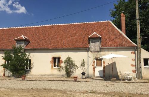 Epineuil-le-Fleuriel House | Maison du Fermier