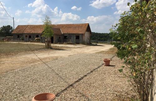 Epineuil-le-Fleuriel House | Maison du Fermier