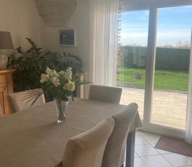 Vaucelles House | Maison du jour J