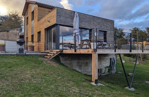 Saint-Cyr-les-Vignes House | Maison en Bois vue Exceptionnelle !
