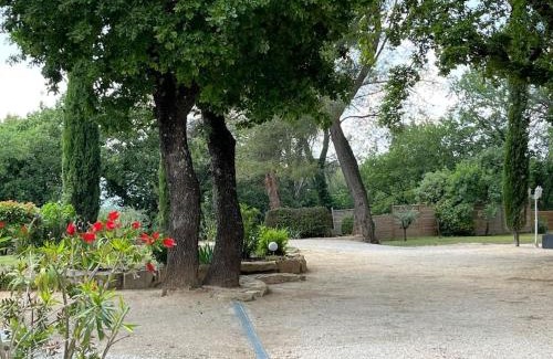Laudun House | Maison en pleine nature -Domaine des mille pierres