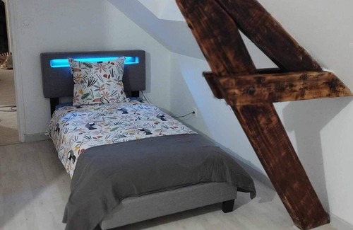 Lezigne House | Maison Familiale 11 Personnes