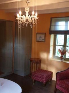 Scoury House | Maison Fleurie