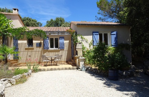 Garrigues-Sainte-Eulalie House | Maison à l'abri du Mistral (6) Mediterranean atmosphere for a relaxing holiday