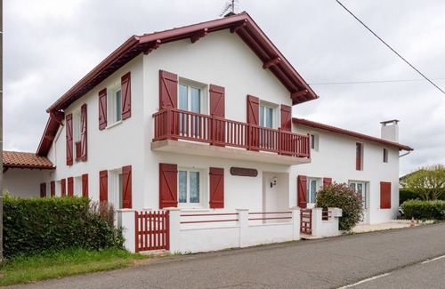 Arraute-Charritte House | Maison Hacharria - Four Bedroom House, Sleeps 6