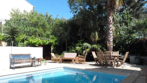 Vielle-Chapelle Villa | Maison jardin grande piscine , sortie bateau possible