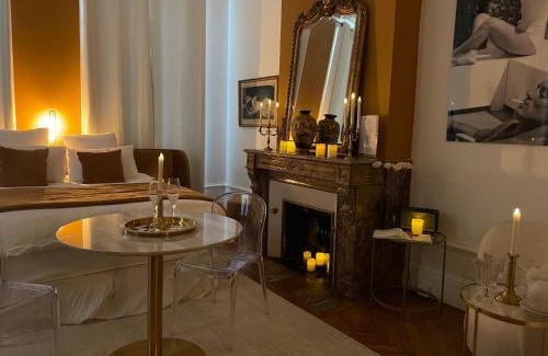 Saint Genes House | Maison Marie-Astrid, Suite avec Balnéo privée