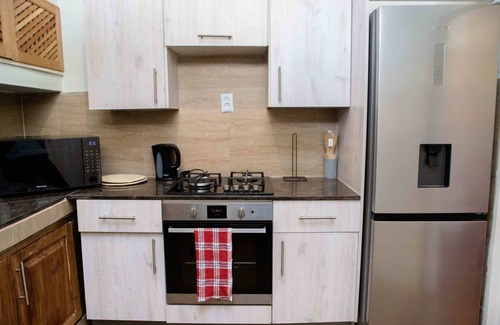 Polana Cimento B Apartment | Maison Moz - Cristal