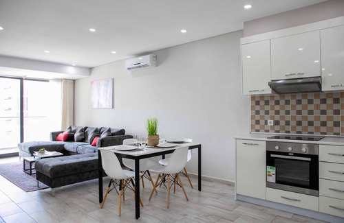 Polana Cimento A Apartment | Maison Moz - Polana Plaza V