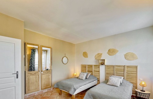 La Fagette Bed & Breakfast | Maison Oléa - Chambre D'hôtes "fleur de Lin" Avec vue sur la Vallée de la Vézère