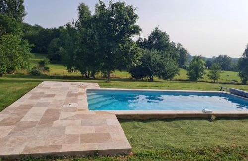 Saint-Martial-de-Nabirat House | Maison*Piscine chauffée*SPA
