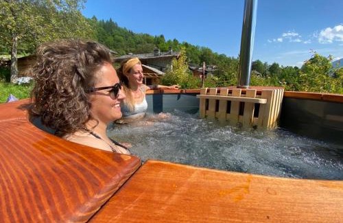 Perriere Bed & Breakfast | Maison Perriere - Chambres d'hôtes & Jacuzzi