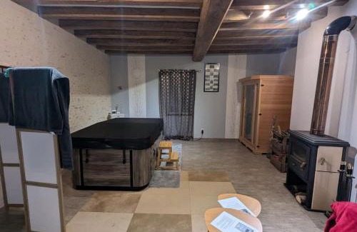 Oisseau-le-Petit House | Maison Plaisir