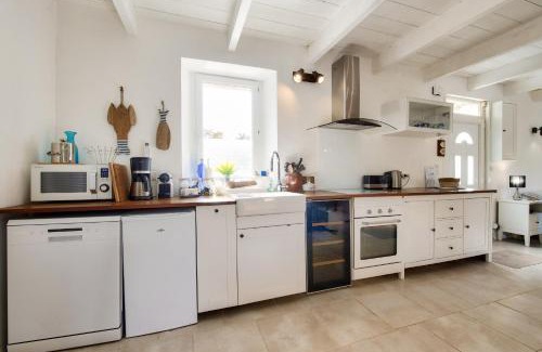 Saint-Fregant House | Maison pour 6 avec jardin, terrasse et jeux