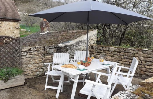 Chassey-le-Camp House | Maison rénovée sur domaine viticole Renovated old house on wine estate