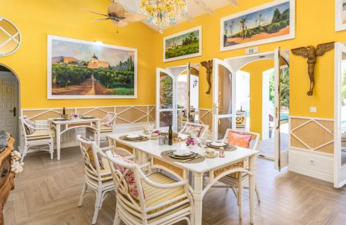El Puig de Santa Maria Bed & Breakfast | Maison San Alfredo B&B