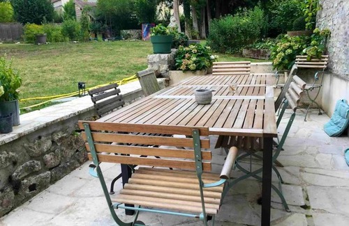 Vienne-en-Arthies House | Maison spacieuse près de Vienne-en-Arthies avec jardin
