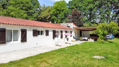 Venansault House | Maison spacieuse à Venansault avec jardin et terrasse
