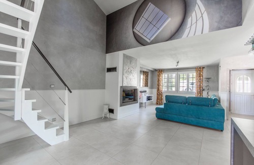 Linas House | Maison sud île de France 25 km de Paris Avec Piscine ,jeux Enfant,grand Jardin