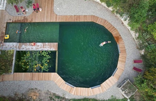 L'Isle-Bouzon Cabin | Maison Terre Cabanes de Fallot/sauna - cold bath/shared natural swimming pool
