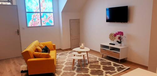 Saint-Affrique House | maison ville st aff