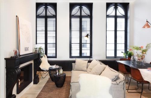 Ghent City Centre Apartment | MAISON12 - Design apartments with terrace and view over Ghent towers