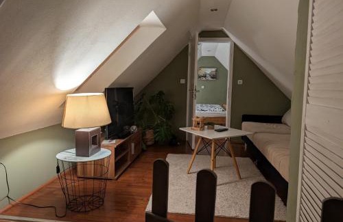 Ahnatal-Weimar Apartment | Maisonettewohnung am Badesee bei Kassel