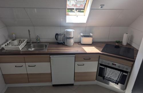 Ahnatal-Weimar Apartment | Maisonettewohnung am Badesee bei Kassel