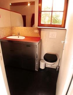 Simiane-la-Rotonde Apartment | Maisonnette avec accès piscine