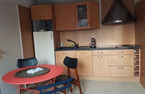 Chambery Ski Chalet | Maisonnette Avec Terrasse/piscine en Centre Ville de Chambery