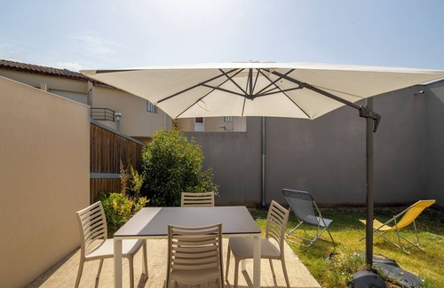 Labeaume House | Maisonnette in the heart of a vacation village, close to the Ardèche gorges.