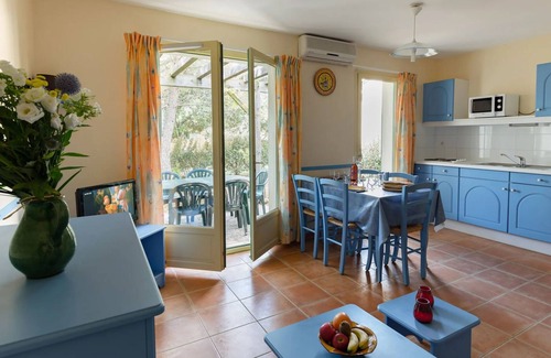 Gaujac House | Maisonnette pour 6 | Piscine et espace bien-être