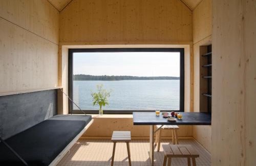 Kaakkoinen District House | Majamaja Helsinki off-grid retreat