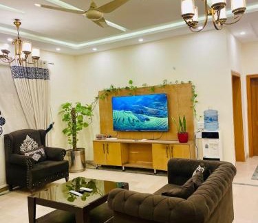 E-11 Sector House | Majestic Family Lodges