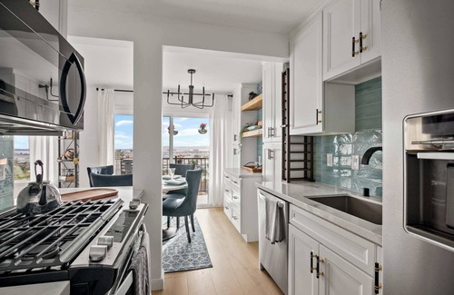 Mission Hills Apartment | Majestic Mermaid Retreat