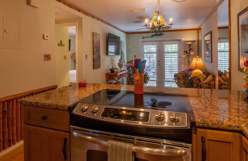 Truman Annex Condo | MAJESTIC PARADISE @ Truman Annex - Heart of Old Town, Key West