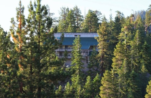 Tahoe Village Condo | Majestic South Lake Tahoe Condo! Near Heavenly North ski lift! Eagles Nest Condo