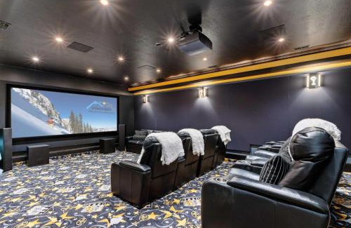 Draper House | Majesty Estate in Salt Lake with Private Pool and Sport Court