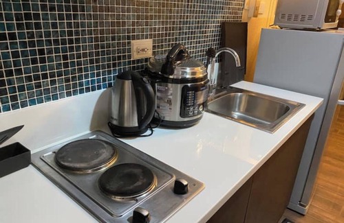 San Antonio Apartment | Makati chic City Haven 3-4-5bedroom customized 300