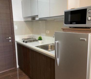 San Antonio Apartment | Makati Skyline Suite