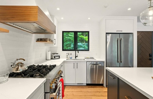 Baysville House | Making Memories Summa