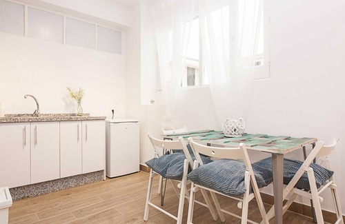 La Trinidad Apartment | Malaga Holidays City Center 1 bedroom