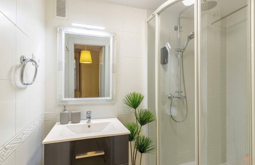Perchel Norte Apartment | Malaga Serenity living4malaga