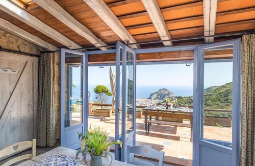 Cefalu House | malandrino cottage