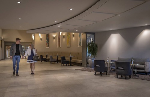 Tallaght Hotel | Maldron Hotel & Leisure Centre Tallaght