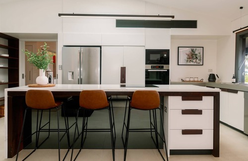 Wootha House | Maleny Scenic Retreat