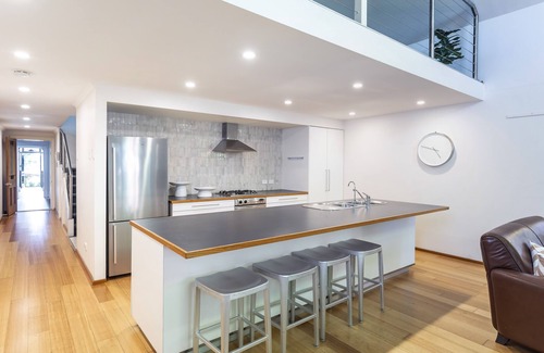Beulah Park House | Maleny - beautiful family fave near The Parade